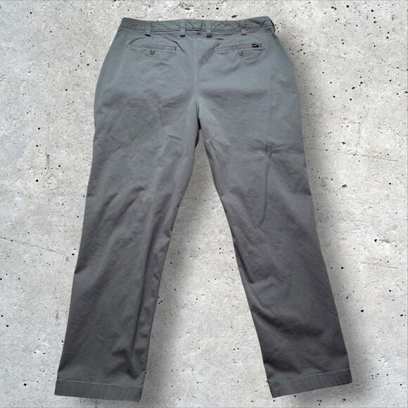 Duluth Trading Chino Pants Mens Gray Flat Front Straight Leg Work Sz 40x34 - Picture 3 of 8